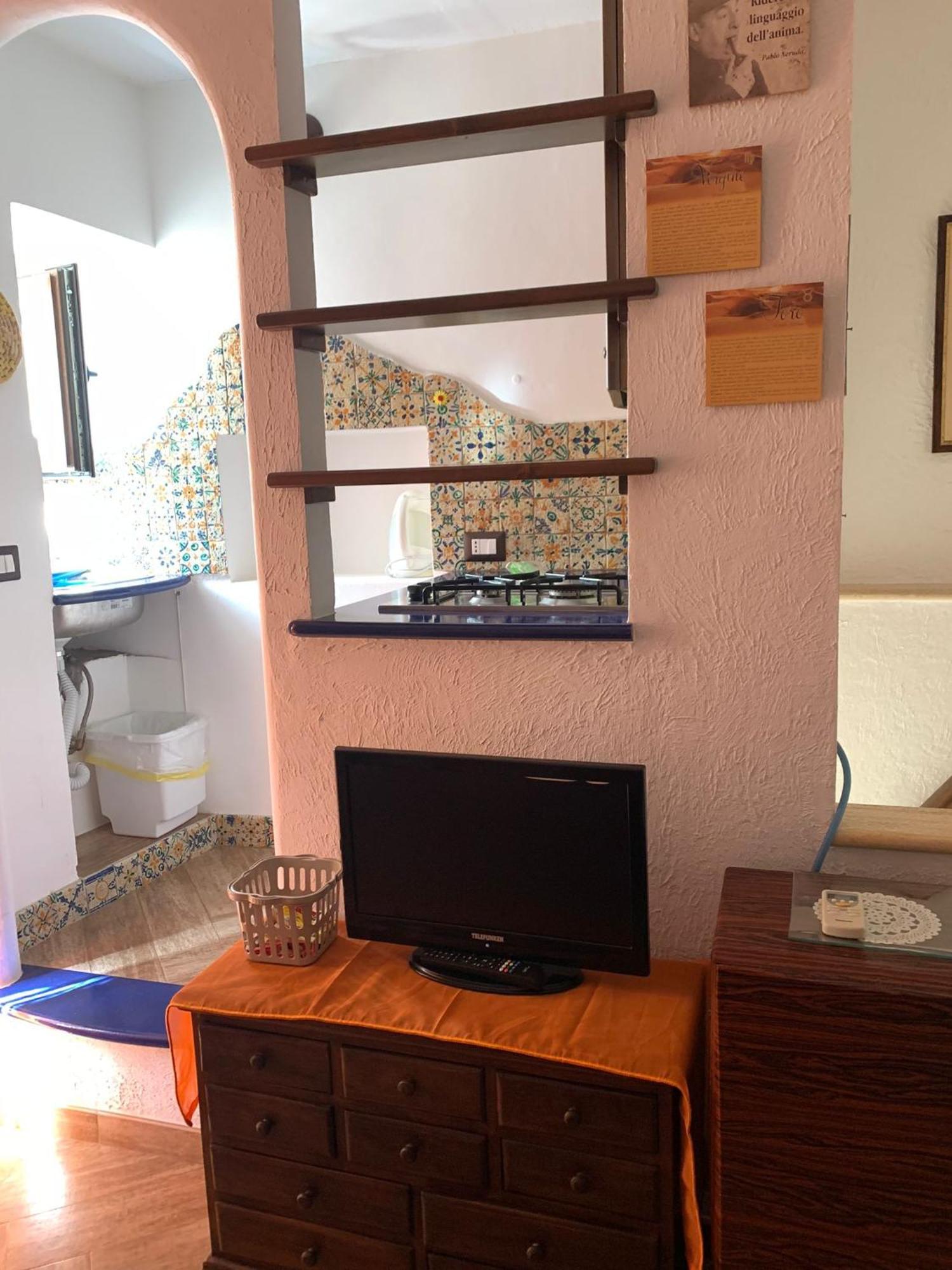 Casa Marta Apartment เชฟาลู ภายนอก รูปภาพ